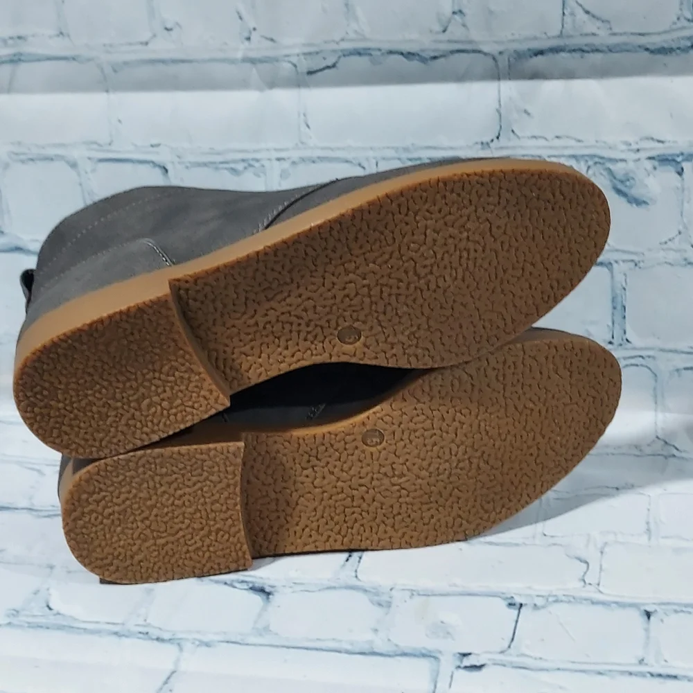 Very G Brown Ankle Boots 7.5 Womens City Minimalist Capsule